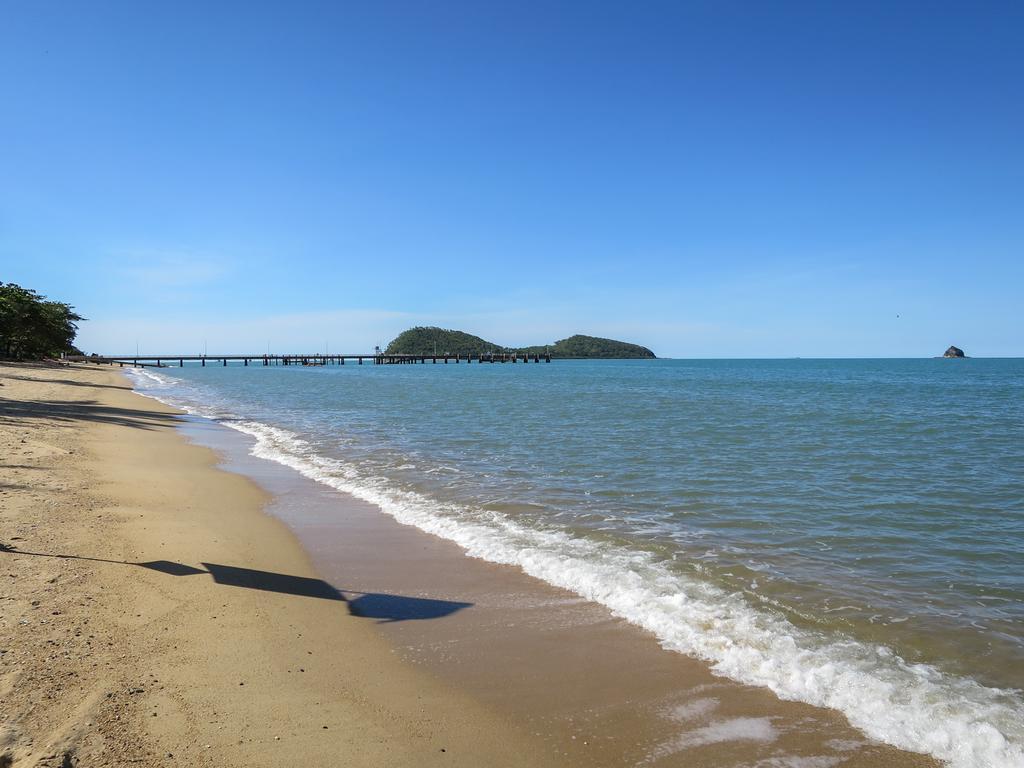 Marlin Waters Beachfront Apartments Palm Cove Eksteriør bilde